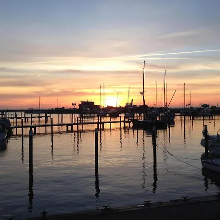 Feriehus In Mit Meeresstrand