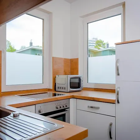 Feriehus In Mit Meeresstrand Damp