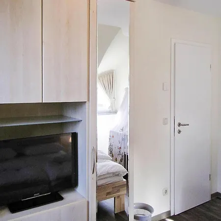 In Mit Meeresstrand Feriehus